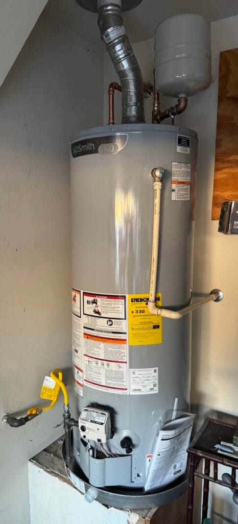 Replacement gas water heater in Plano